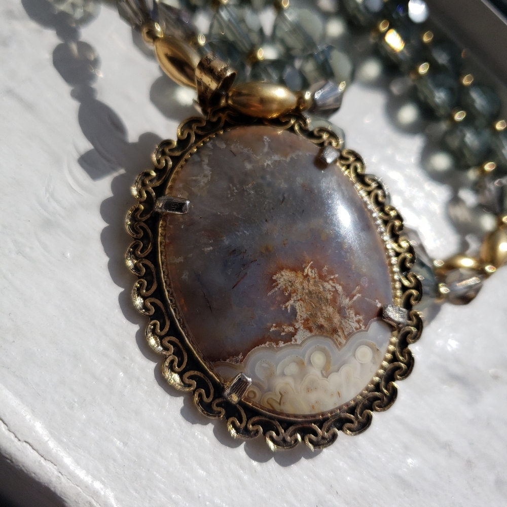 Vintage Agate and crystal hand made necklace